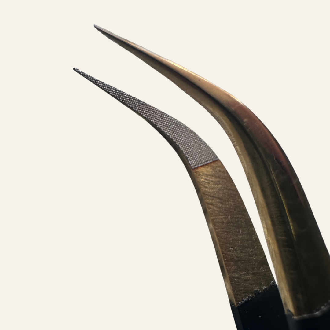 Pro Curve Tweezer